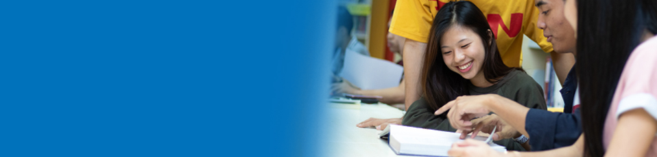 ParagonU Library holds a vast collection of books, journals and magazines related to English pedagogy, science and technology, engineering, as well as economics and administrative science.